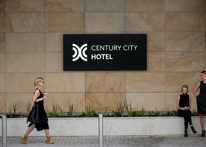 Century City Hotel Urban Square